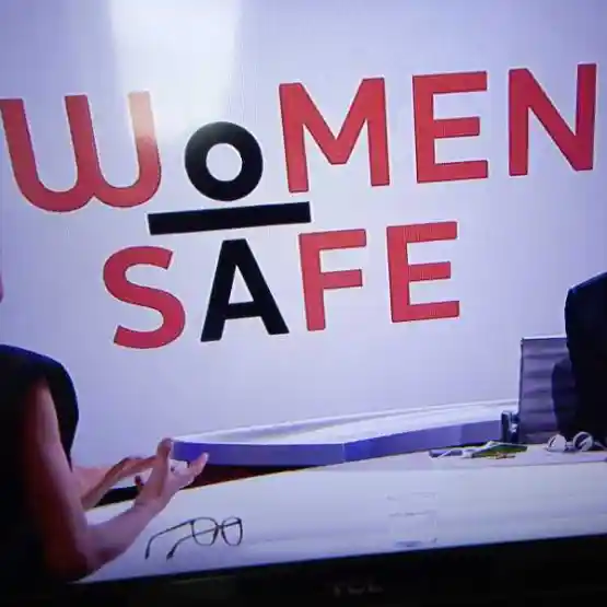 woman safe !